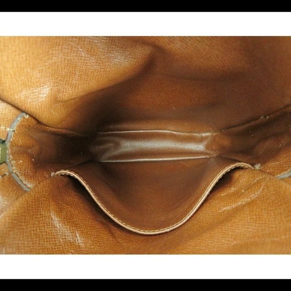 Auth LOUIS VUITTON Amazone Monogram Cross body Shoulder Bag Purse - Picture 9 of 12